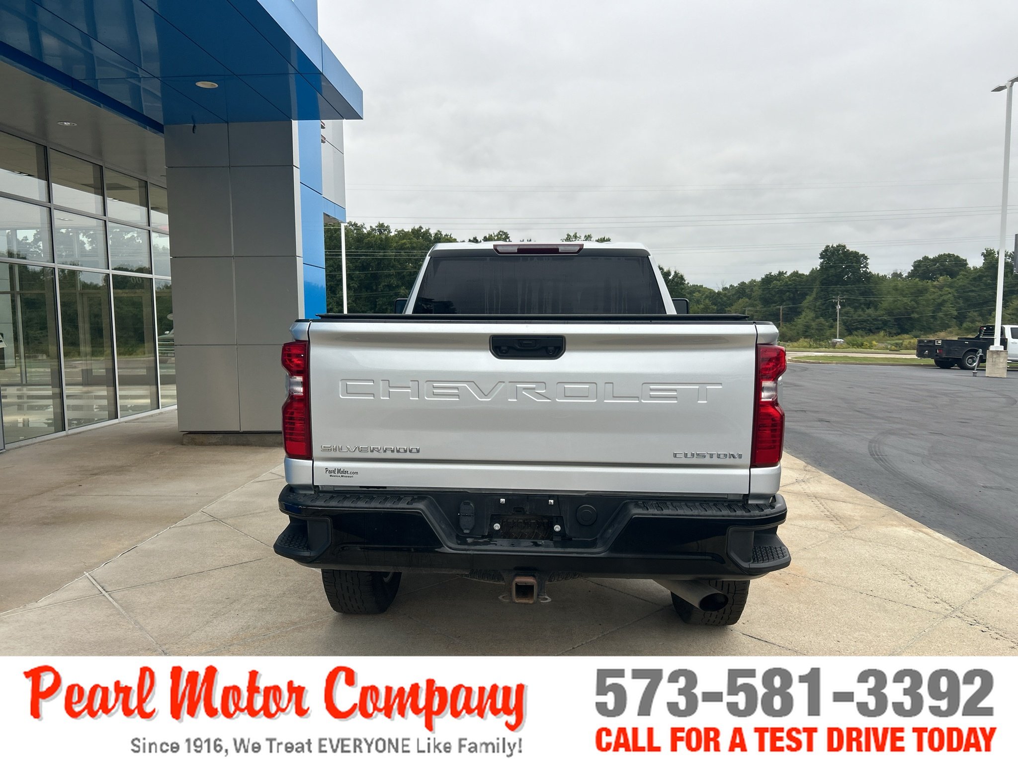 2022 Chevrolet Silverado 2500HD Custom - Photo 5