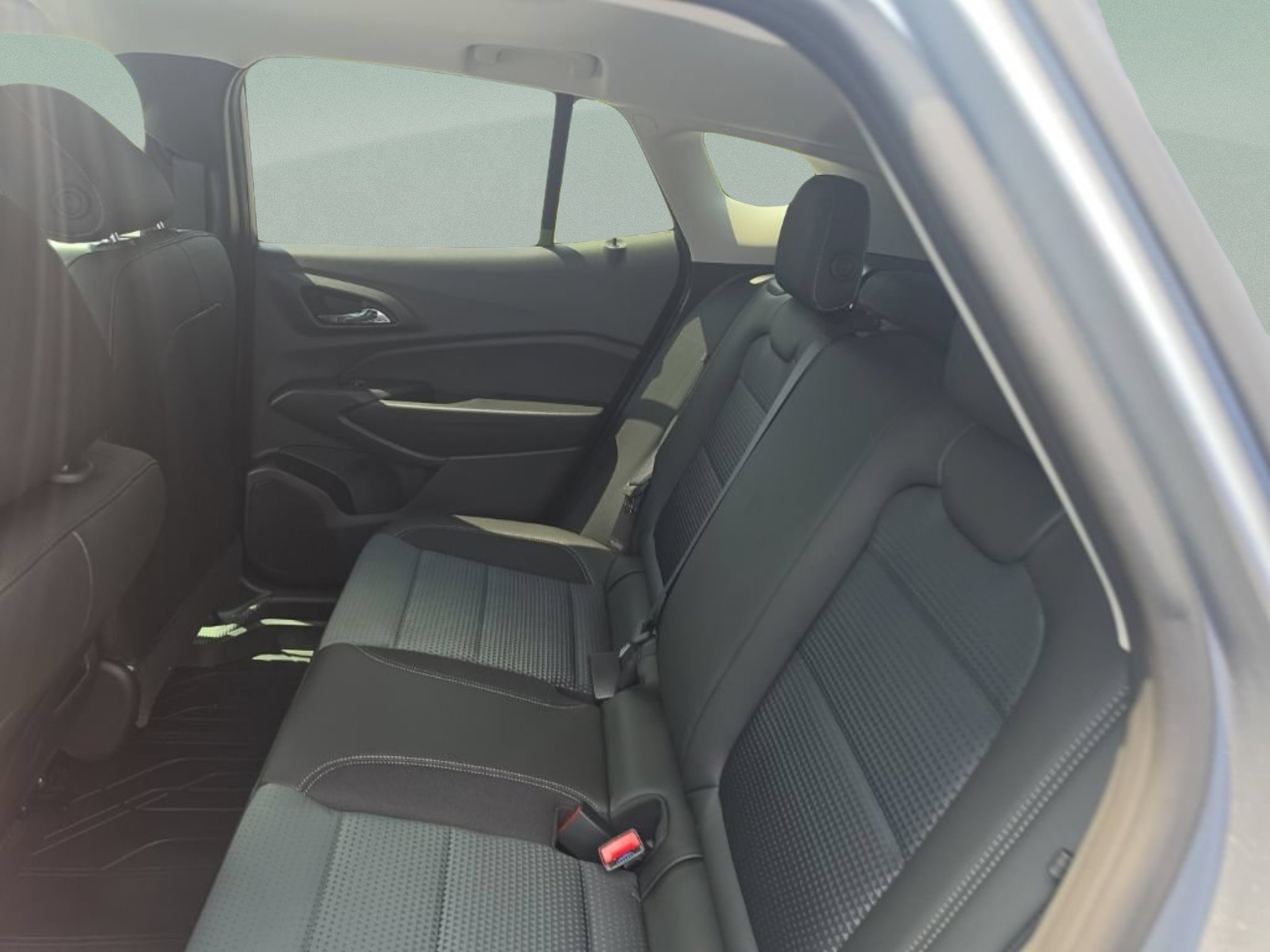 2026 Chevrolet Trax LT - Photo 24