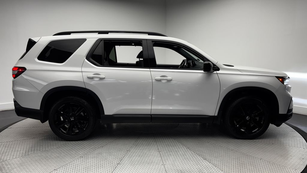 Used 2025 White Honda Black Edition image 49