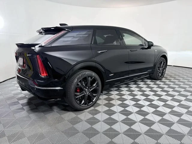 2027 Cadillac OPTIQ V-Series - Photo 20