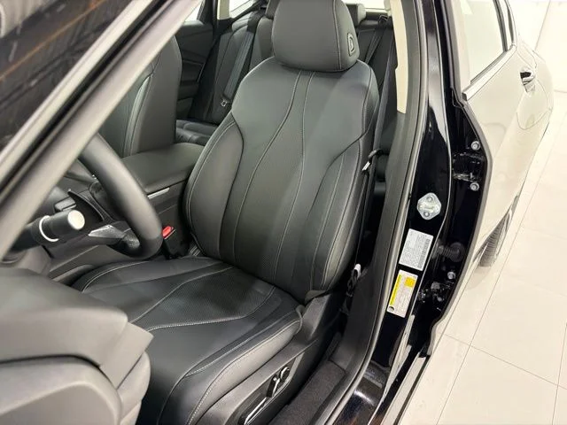 Certified Used 2025 Majestic Black Pearl Acura TECH image 13