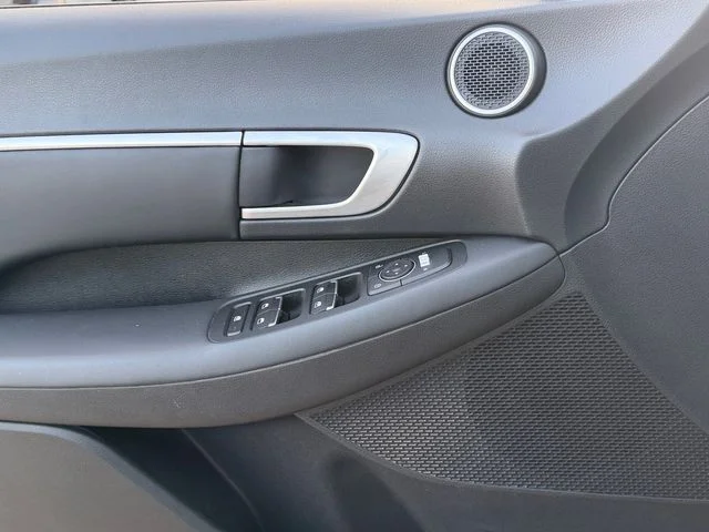 2021 Hyundai Sonata SEL - Photo 22