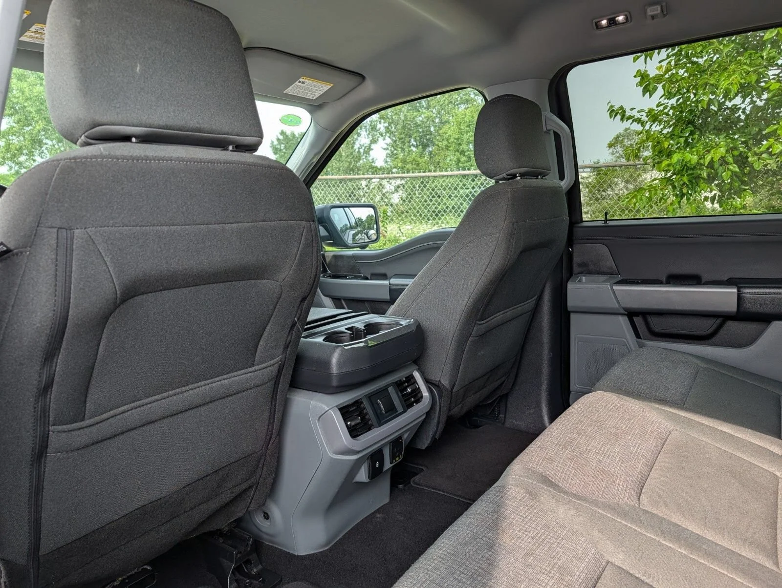 Used 2024 Black Ford XLT image 22