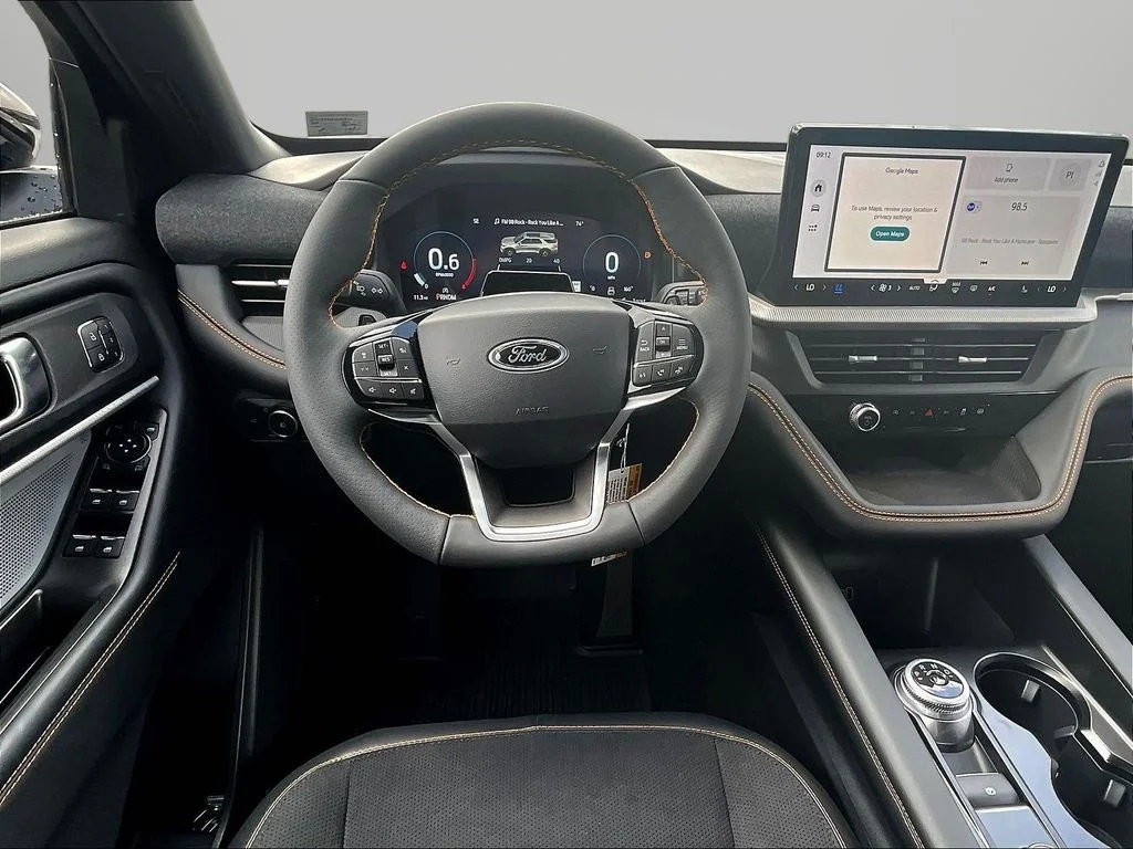 New 2026 Star White Metallic Tri-Coat Ford Tremor® image 16