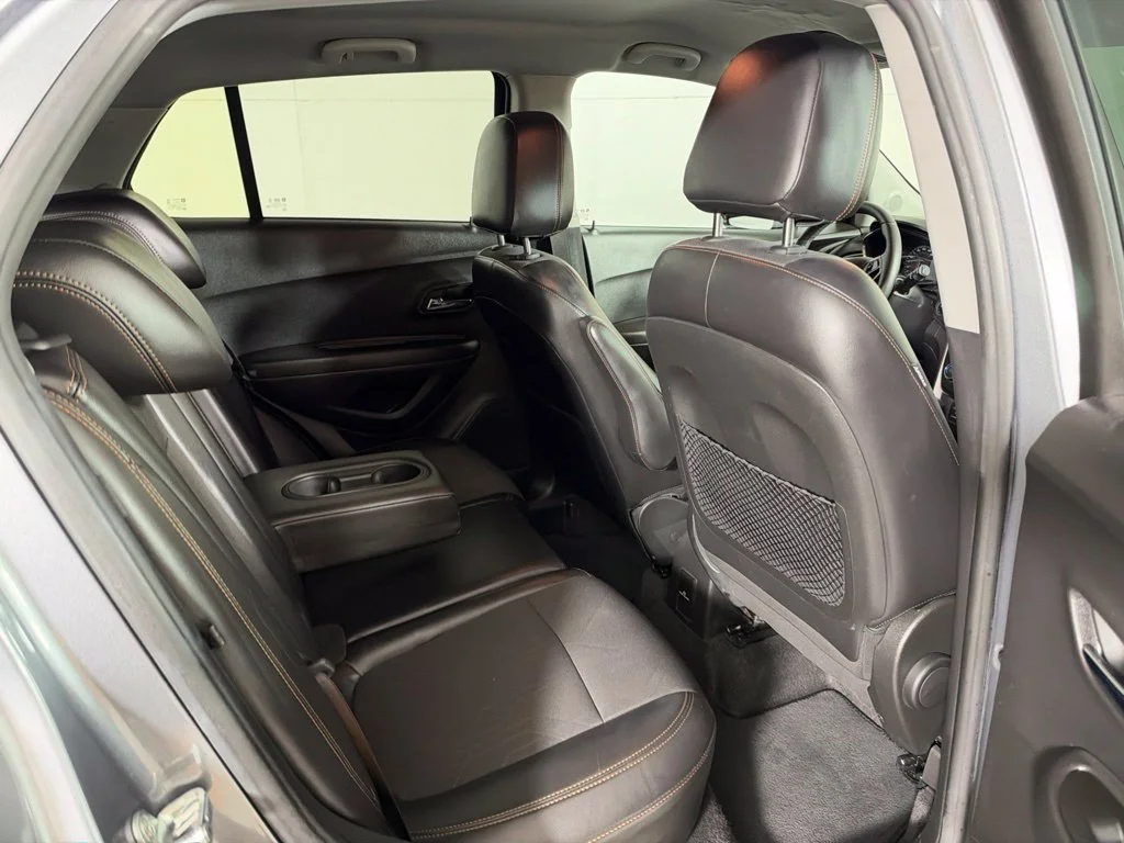 Used 2019 SATIN STEEL METALLIC Chevrolet LT image 21