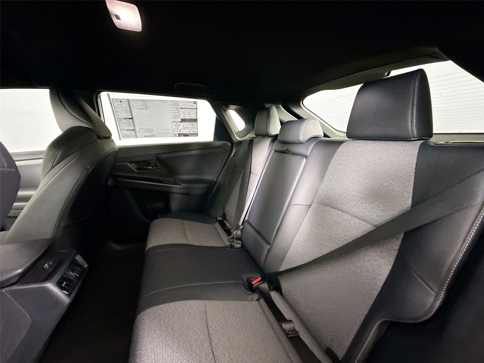 New 2026 Wind Chill Pearl Toyota XLE image 31