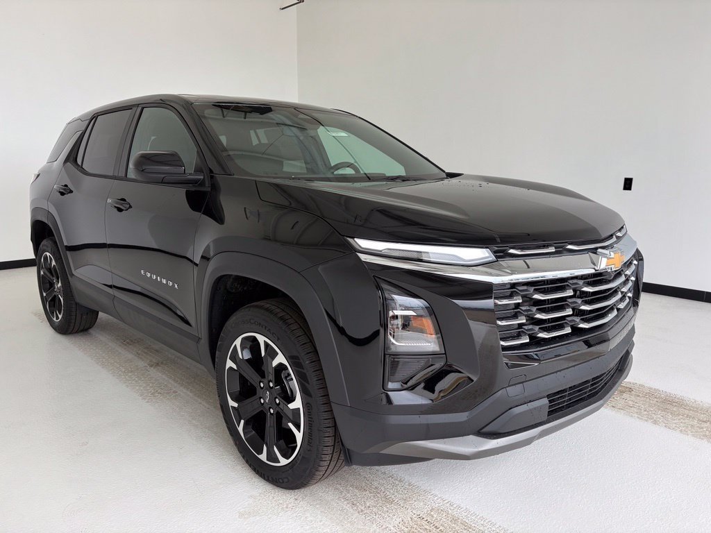 2027 Chevrolet Equinox LT - Photo 13
