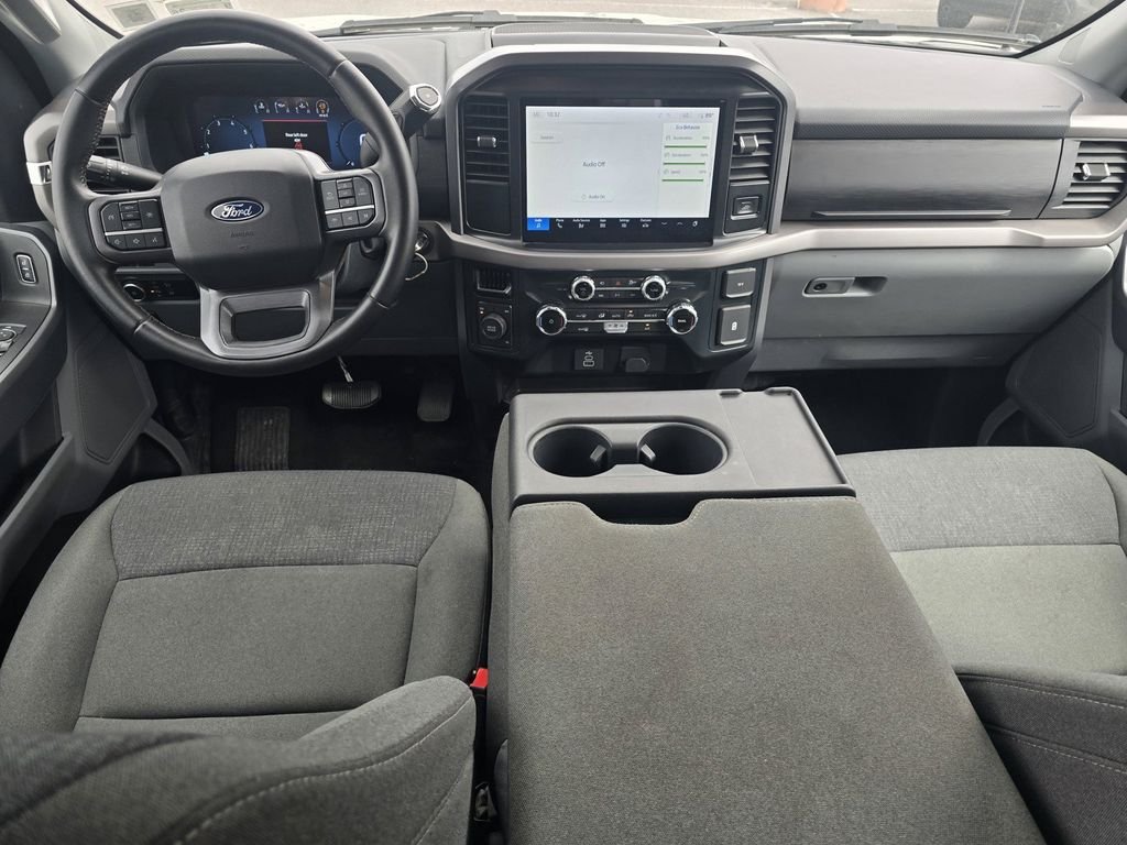 Used 2025 White Ford XLT image 14