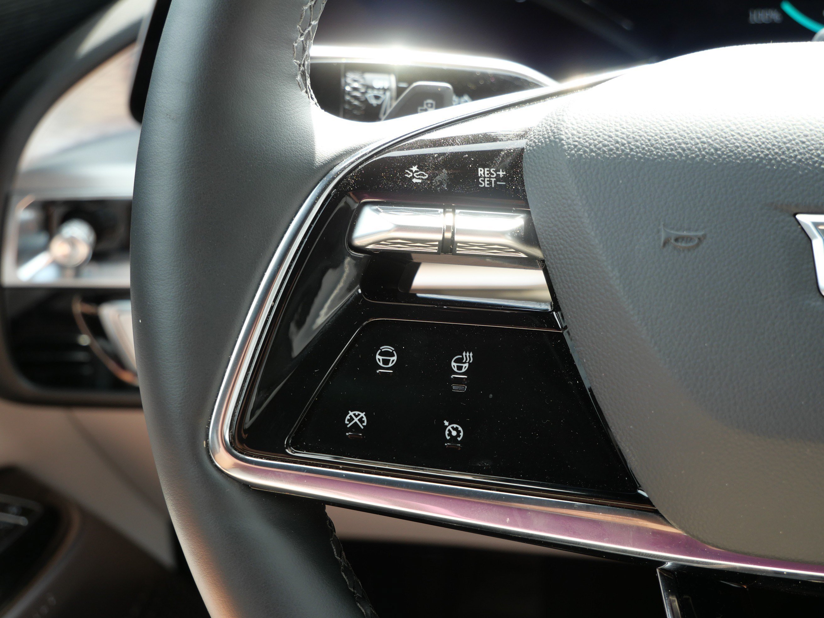 2026 Cadillac LYRIQ Luxury - Photo 27