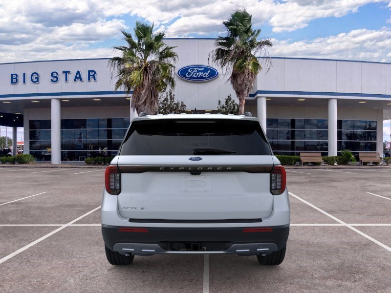 New 2026 Space White Metallic Ford Active image 5