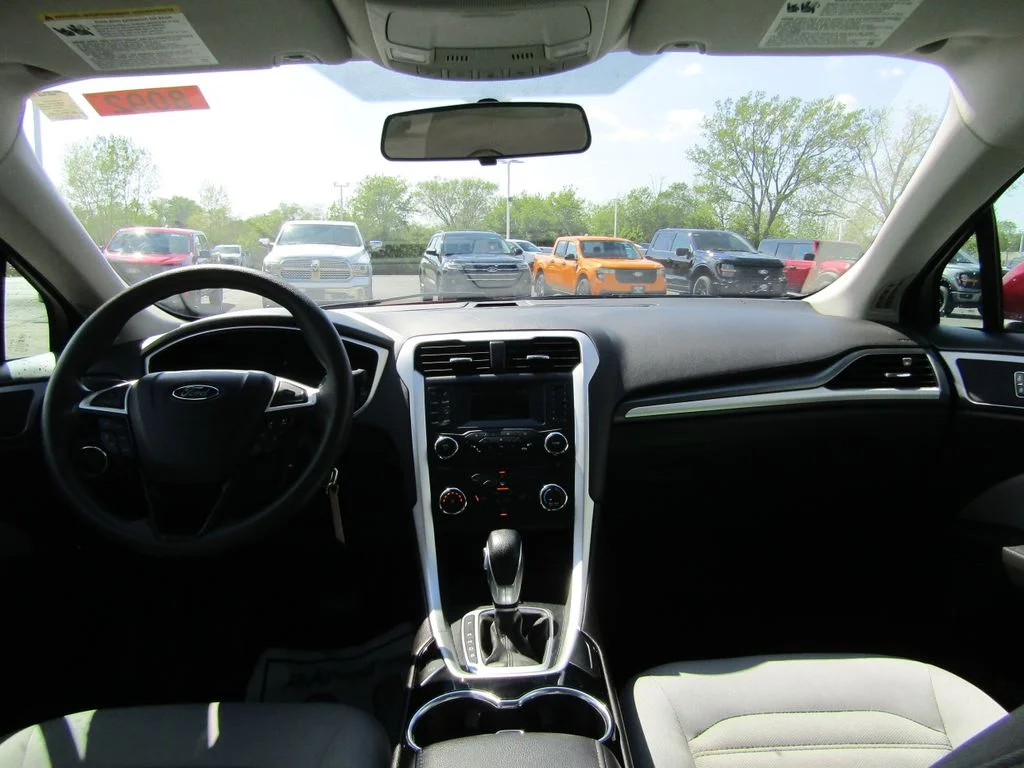 Used 2014 Ruby Red Tinted Clearcoat Ford S image 14