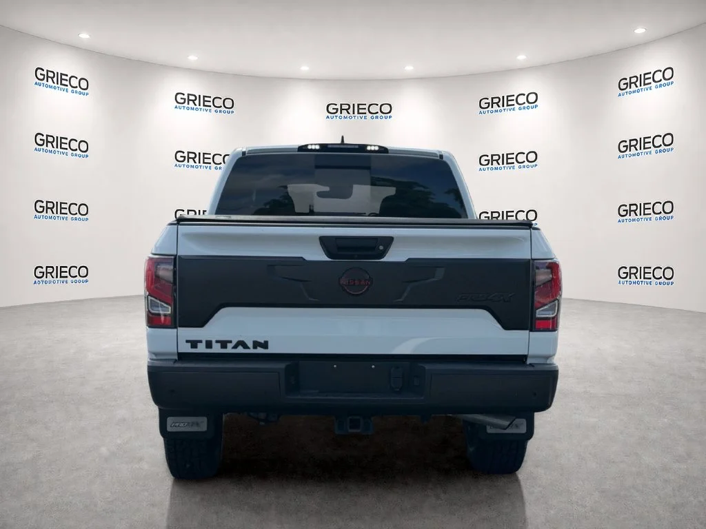 Used 2024 White Nissan PRO-4X image 6