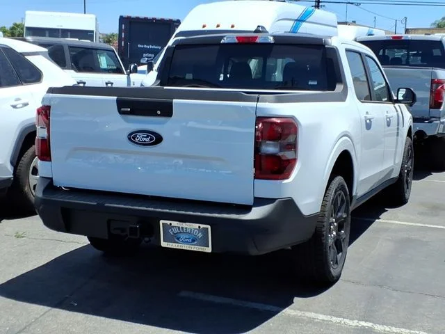 New 2026 Oxford White Ford Lariat image 4