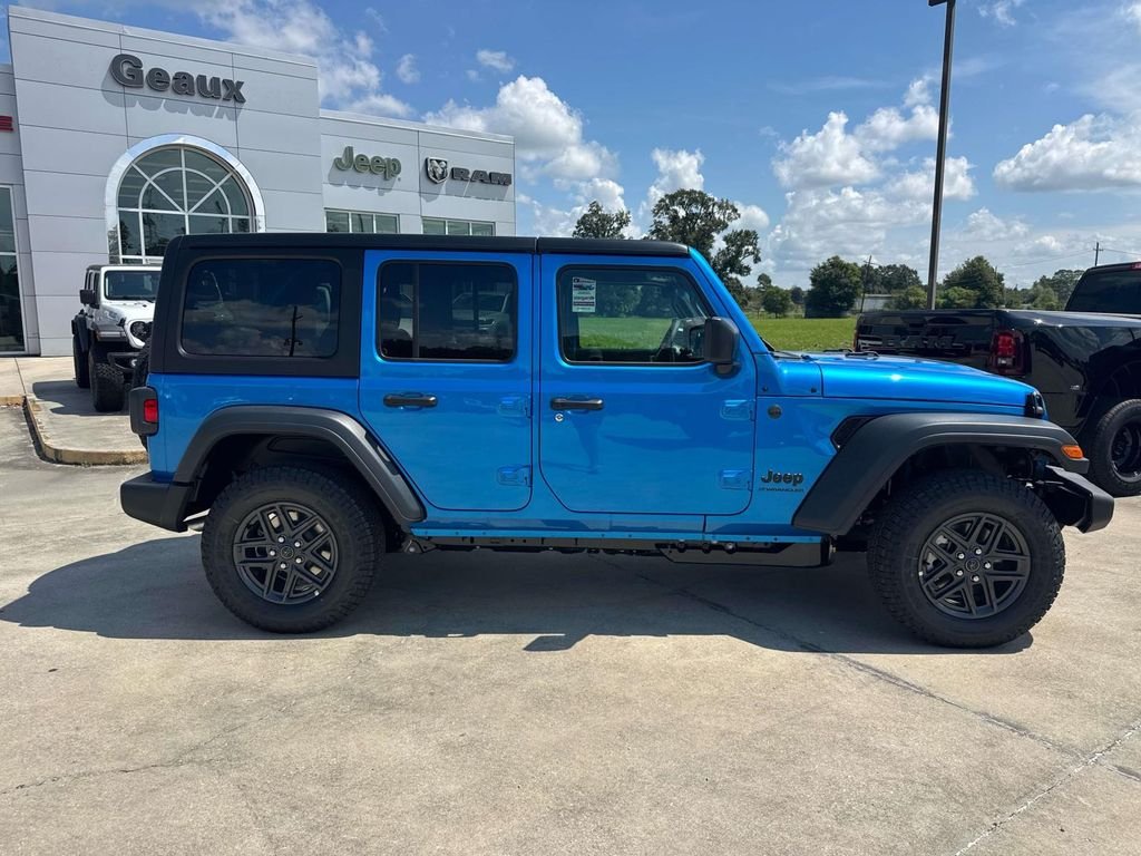 New 2027 Hydro Blue Pearlcoat Jeep Sport S image 17
