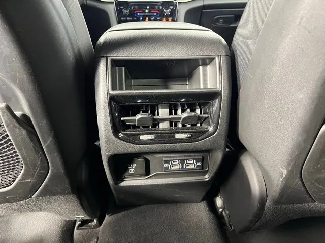 2024 Jeep Grand Cherokee Altitude - Photo 35
