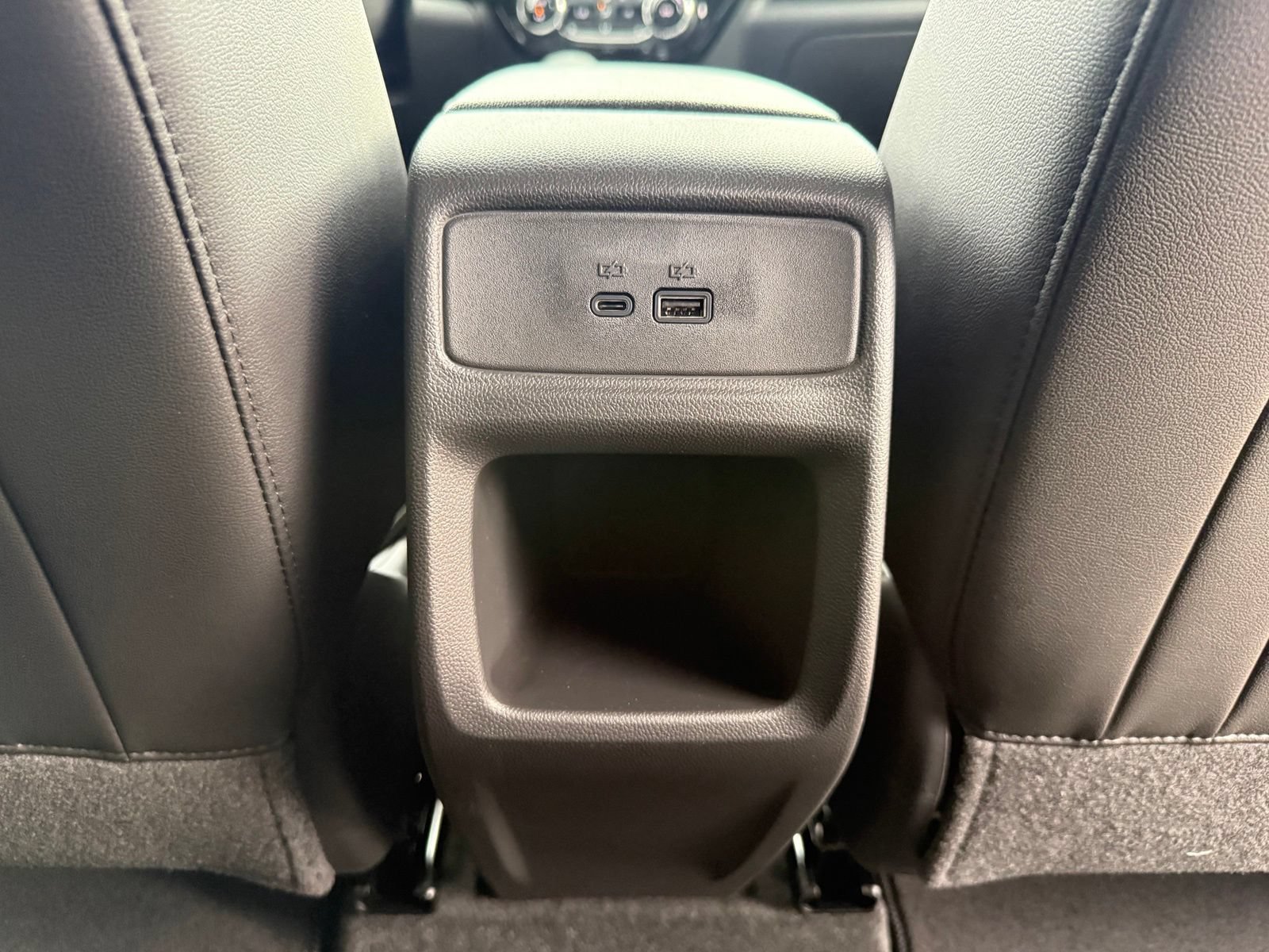 New 2026 Summit White Chevrolet LT image 33