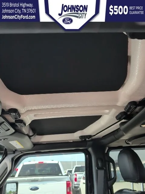 Used 2021 Black Jeep Mojave image 25