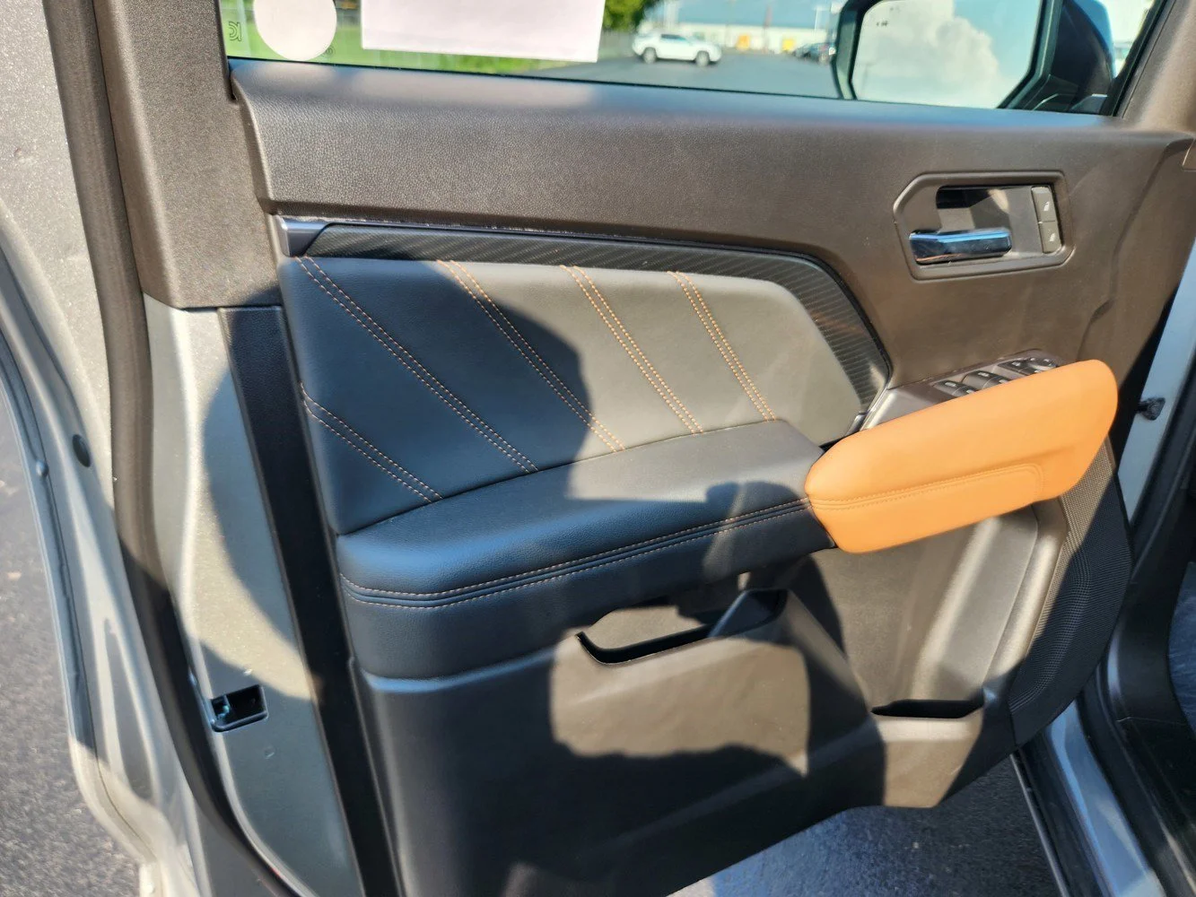 2026 GMC Canyon AT4 - Photo 22