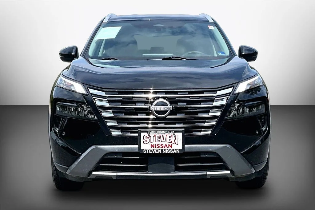Used 2024 Black Nissan SL image 2