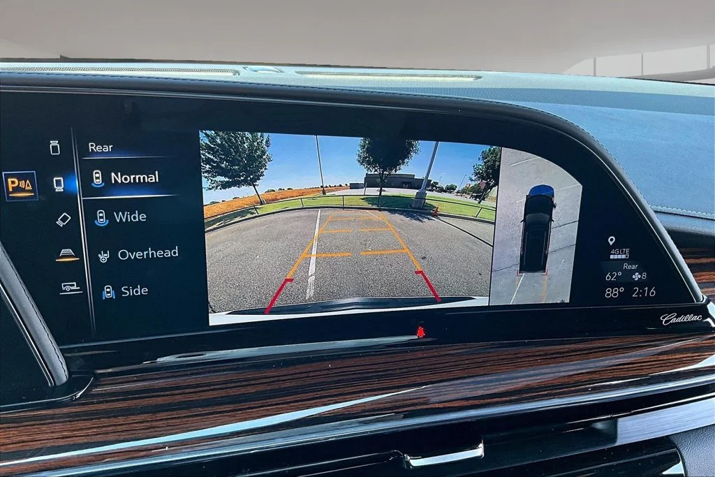 Used 2021 White Cadillac Luxury image 23