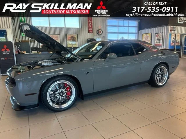 Used 2017 Gray Dodge SRT Hellcat image 5