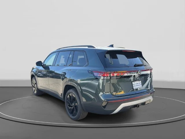 2027 Volkswagen Atlas photo 3