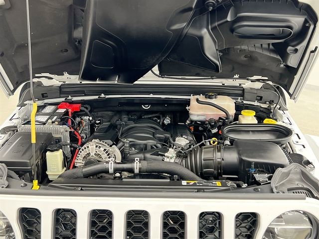 Used 2022 White Jeep Rubicon 392 4x4 image 37