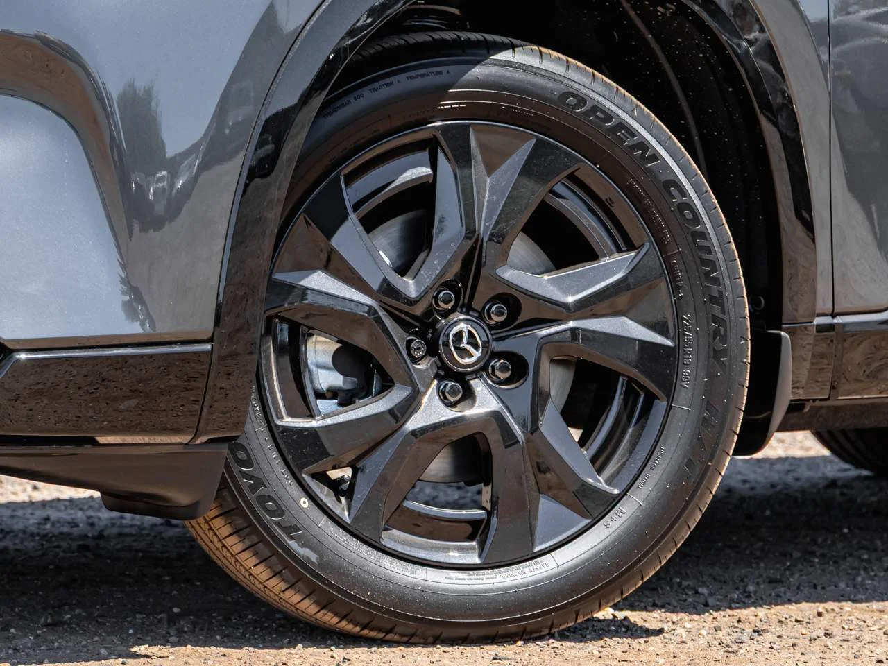New 2026 Machine Gray Metallic Mazda 2.5 S Premium Plus AWD image 9