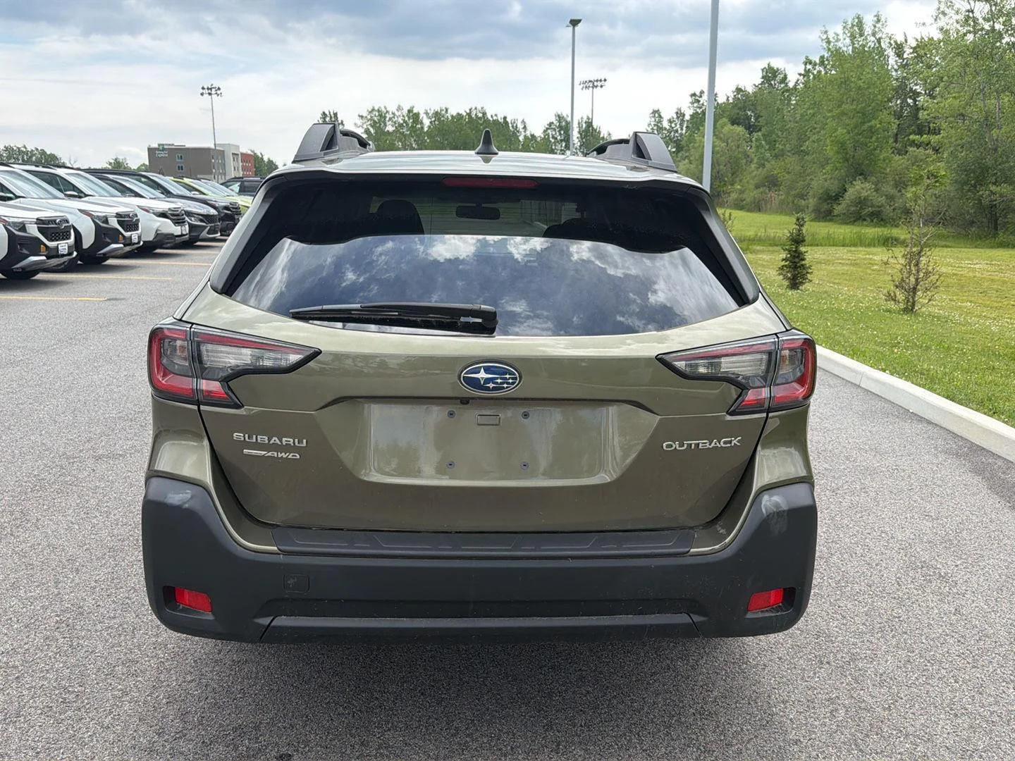 Used 2024 Autumn Green Metallic Subaru Premium image 5