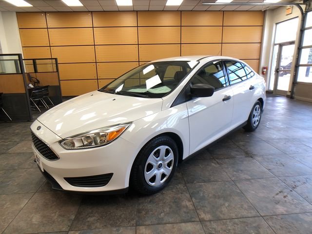 Used 2015 Oxford White Ford S image 3