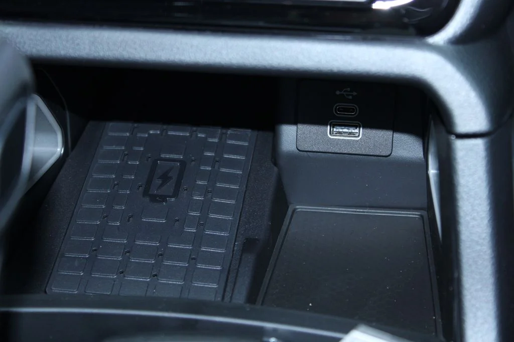 New 2026 Avalanche Ford Lariat® image 27
