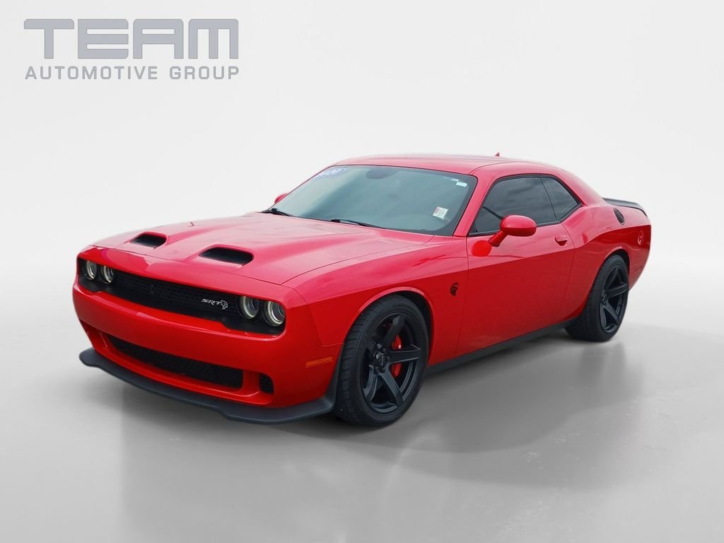 Used 2020 Red Dodge SRT Hellcat image 3
