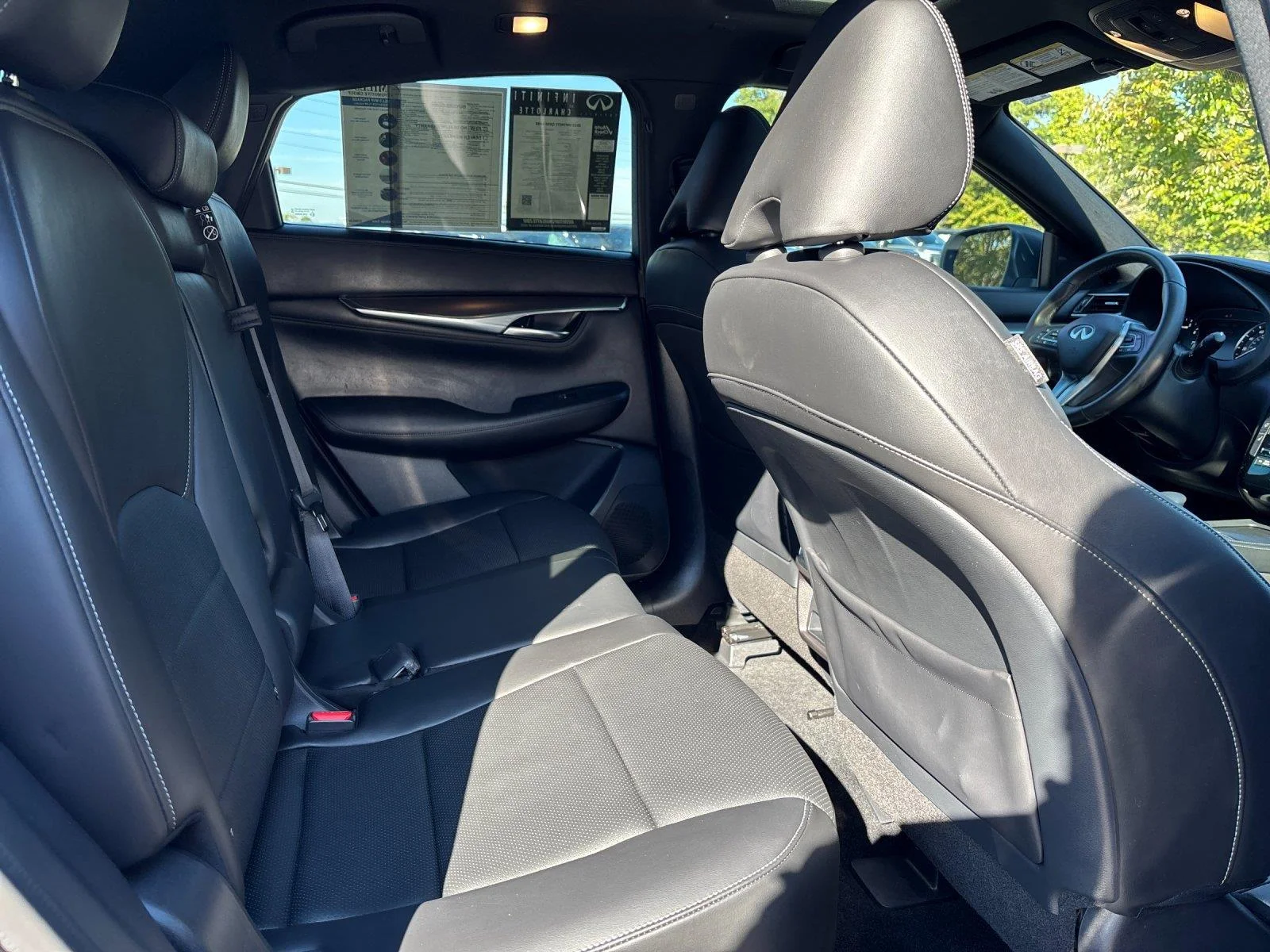Certified Used 2023 Black Obsidian INFINITI LUXE image 36