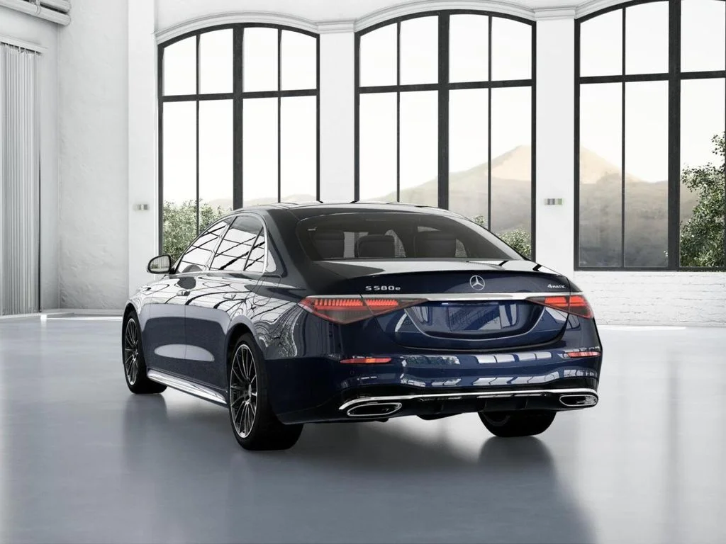 New 2026 Blue Mercedes-Benz S 580e image 27