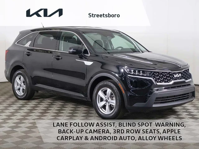 2023 Kia Sorento LX