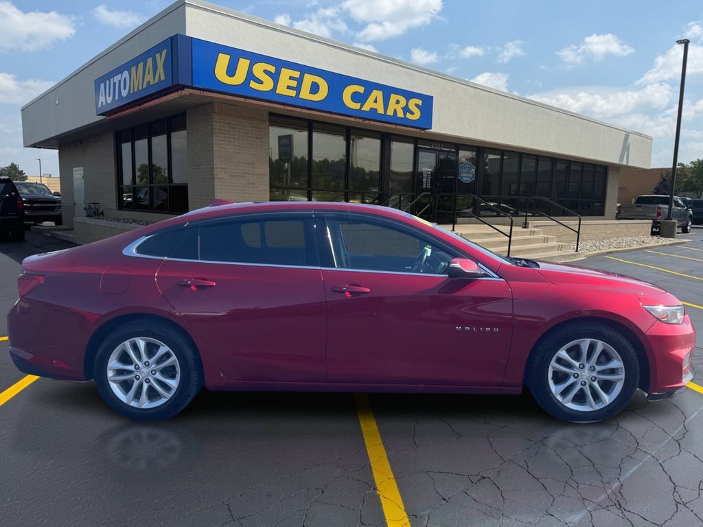 Used 2016 Chevrolet Malibu 1LT with VIN 1G1ZE5ST1GF170476 for sale in Traverse City, MI