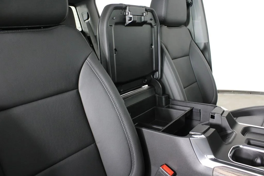 2026 GMC Sierra 1500 SLT - Photo 21