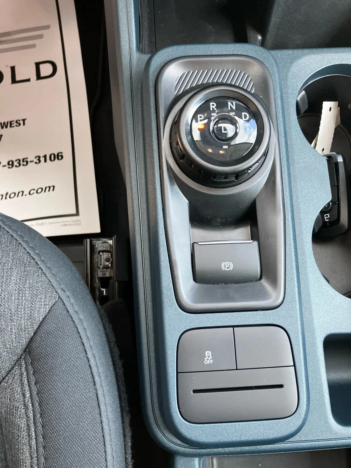 New 2026 Azure Gray Metallic Tri-Coat Ford XLT image 18
