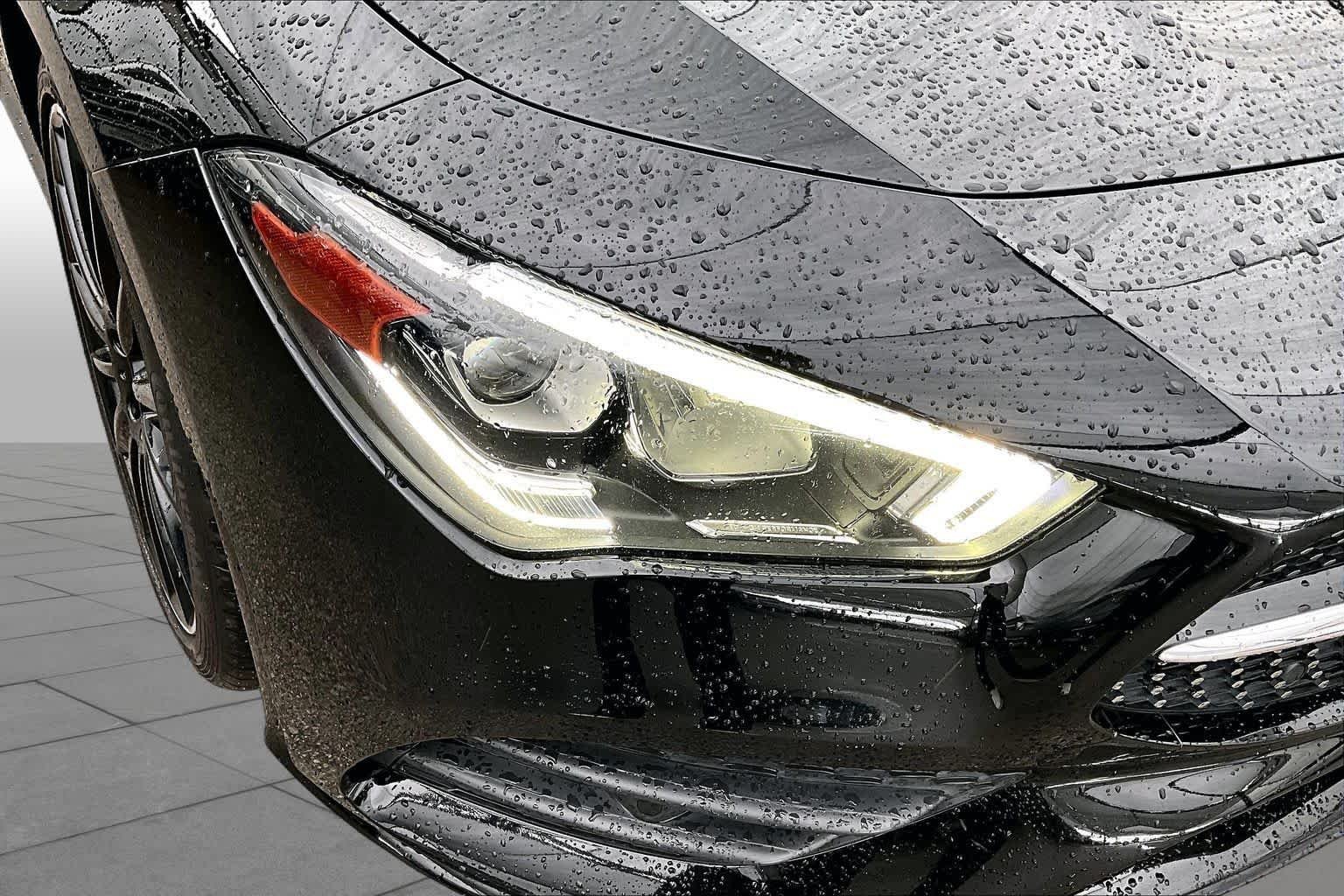 Used 2020 Night Black Mercedes-Benz CLA 250 image 28
