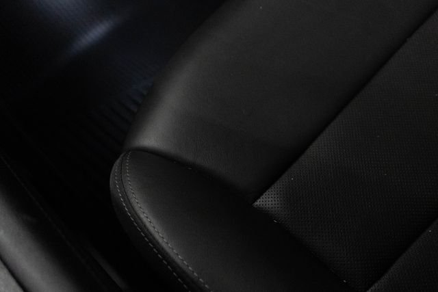 Used 2020 Black Cadillac Sport image 35