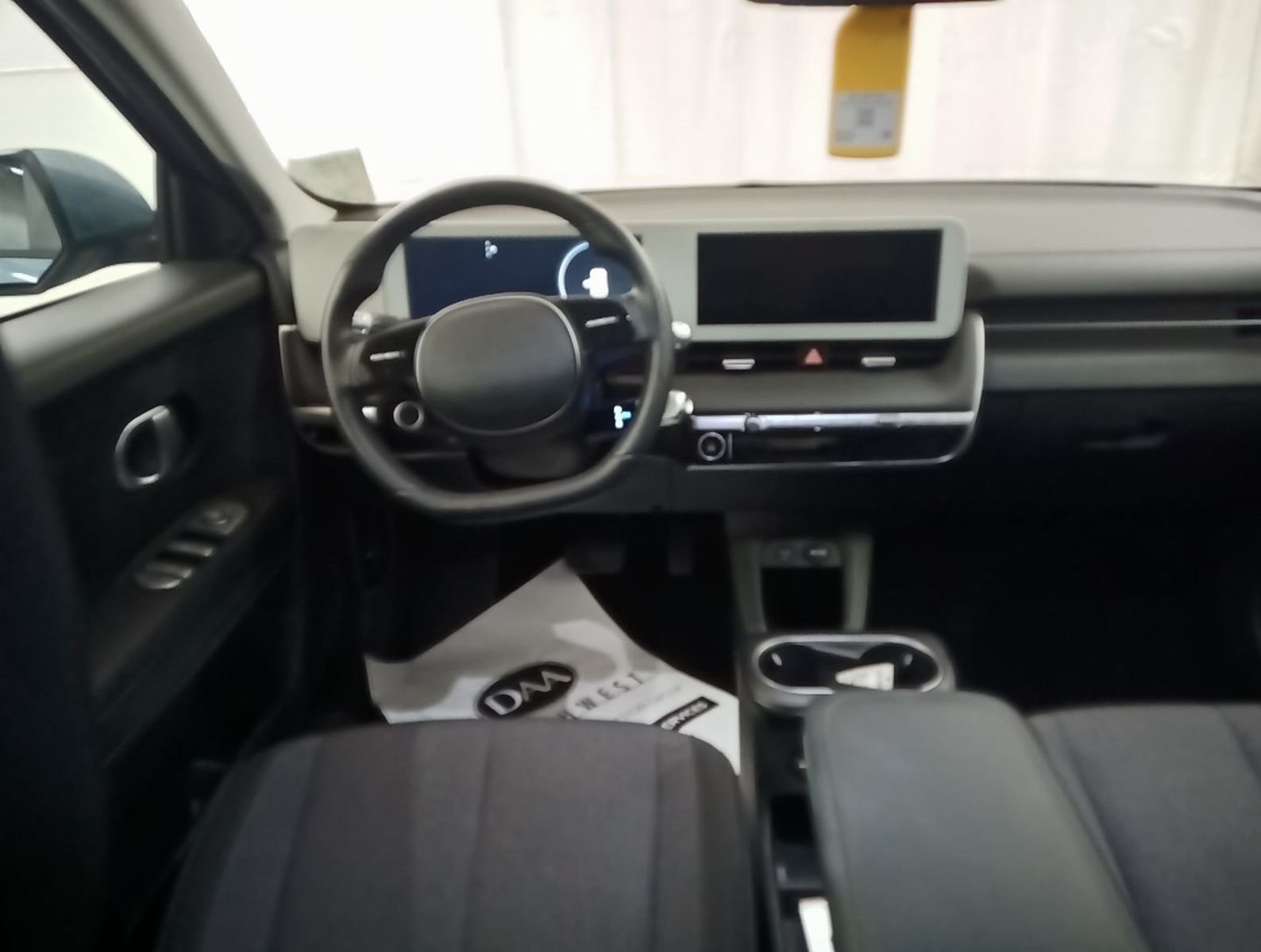 Used 2024 Blue Hyundai SEL image 5