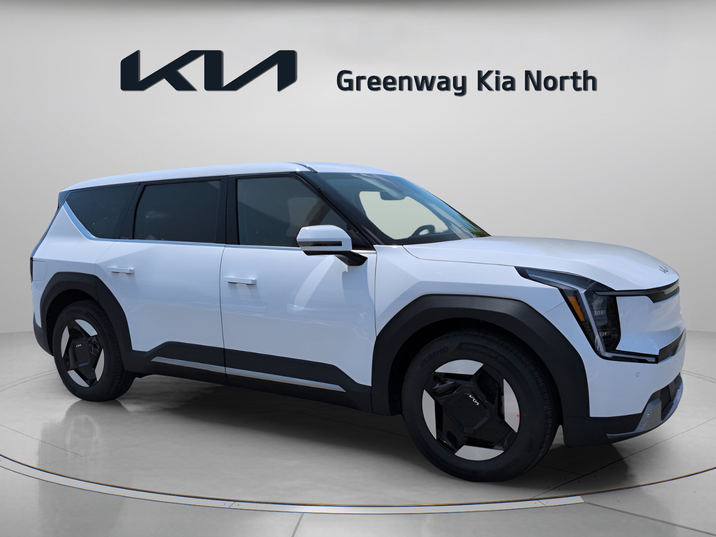 New 2026 Glacial White Pearl Kia Light RWD image 1