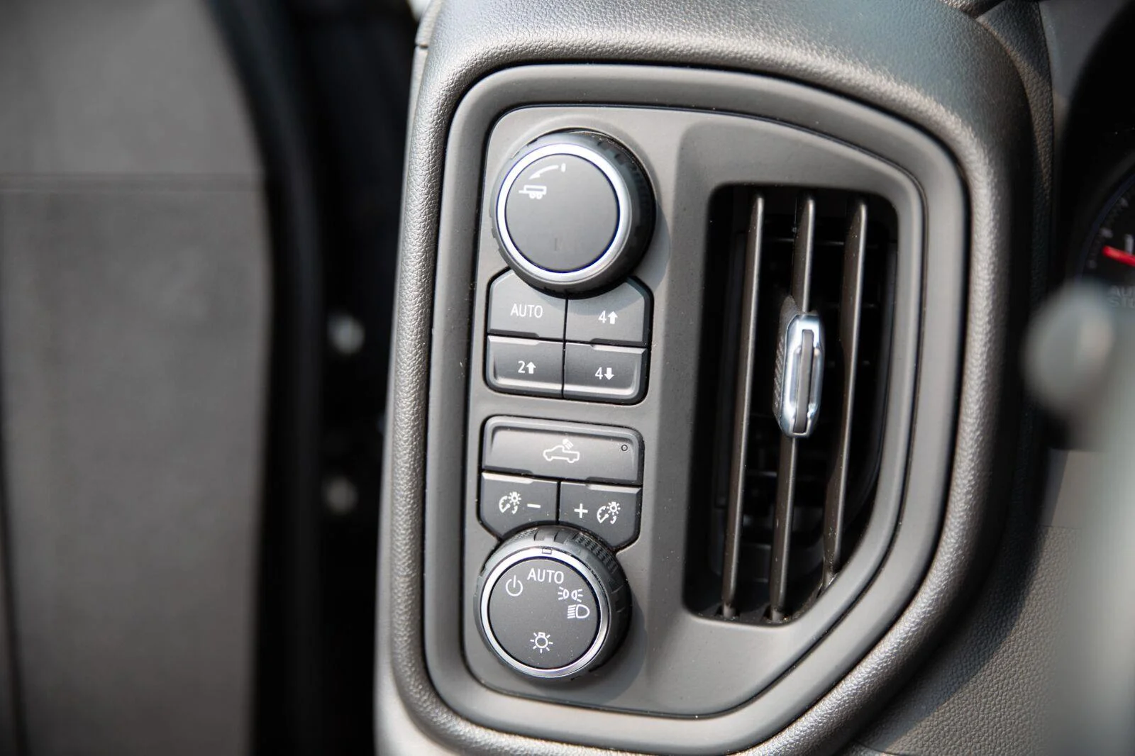 Used 2022 Black Chevrolet Custom Trail Boss image 17