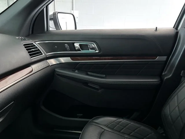 2016 Ford Explorer Platinum - Photo 48