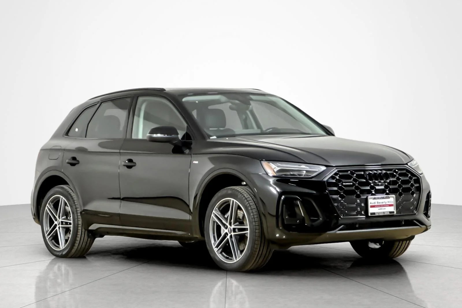 Used 2023 Mythos Black Metallic Audi S line Premium Plus 55 TFSI e quattro image 7