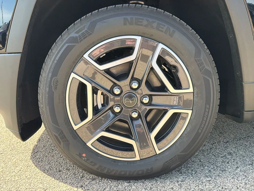 New 2026 Black Jeep Limited image 26