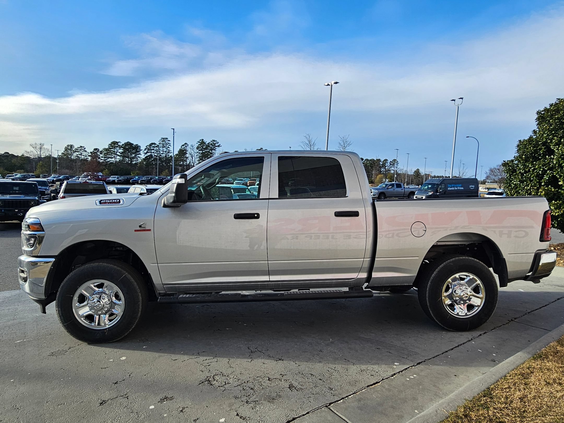 New 2026 Silver Zynith RAM Tradesman image 4