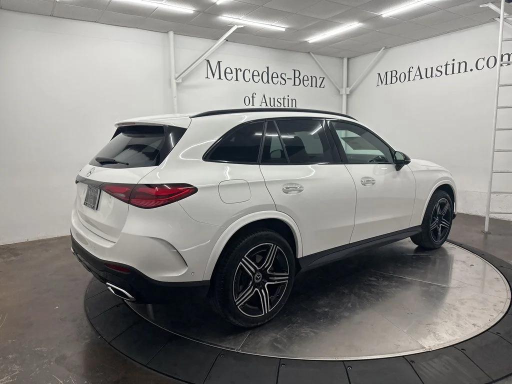 Used 2026 White Mercedes-Benz GLC 300 image 7