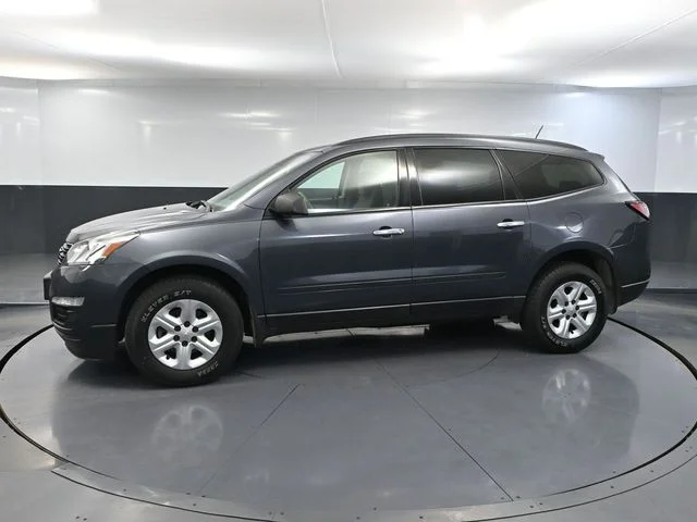 Used 2014 Gray Chevrolet LS image 10