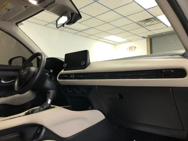 Used 2024  Honda LX image 13